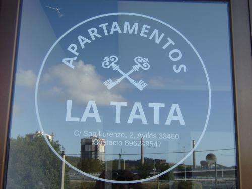 www.apartamentoslatata.com