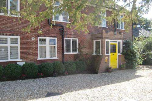 www.hatsueguesthouse.com