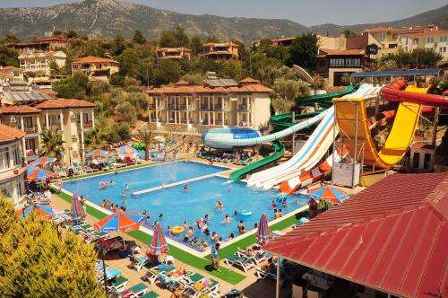www.gurolholidays.com