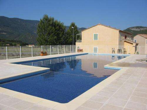 www.hameau-des-sources.fr