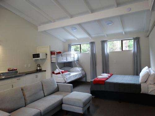 www.spencerbeachholidaypark.co.nz