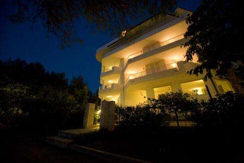 www.finbaiaresort.it