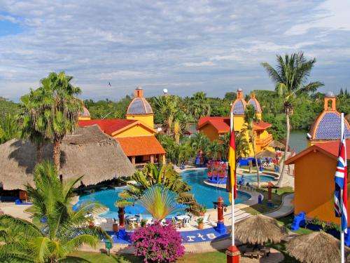 www.canadianresorts.mx