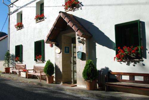 www.sarigarri.com