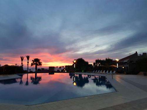 www.jiyehmarinahotel.com
