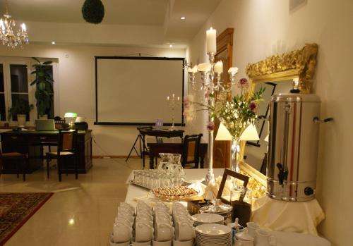 www.villalaval.pl