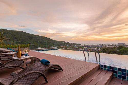 www.kataseaviewvilla.com