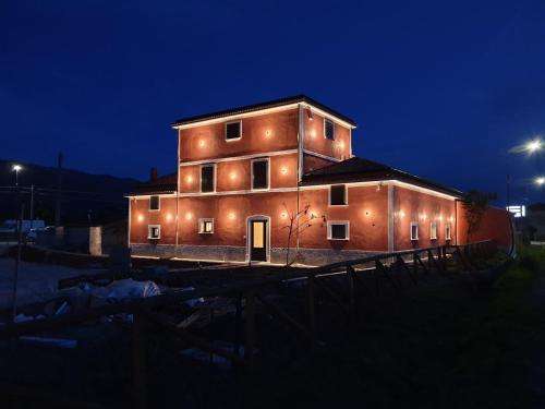 www.tavernaferrigno.it