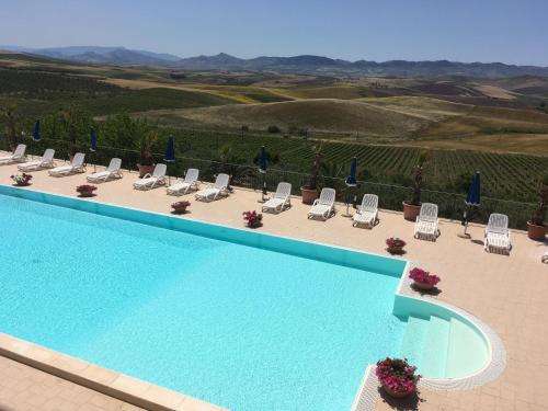 www.sirignanowineresort.it