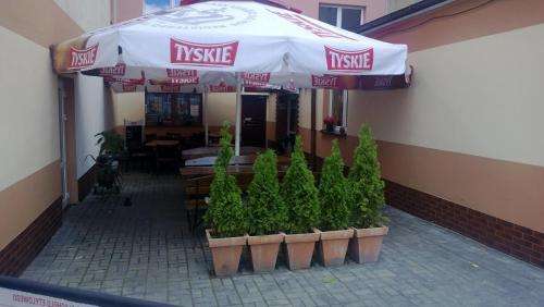 www.hostelbedzin.pl