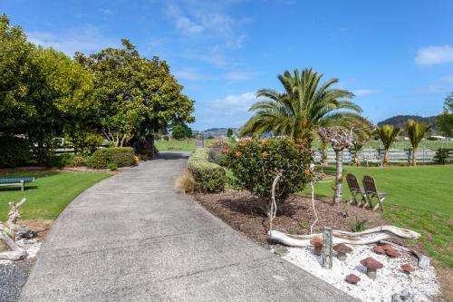 www.breakaway-bb.co.nz