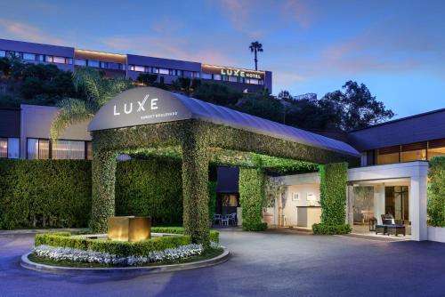 www.luxehotels.com