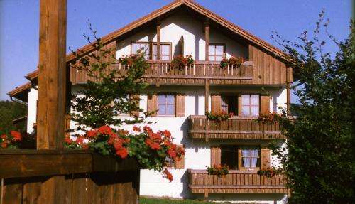 www.aparthotel-zwiesel.de
