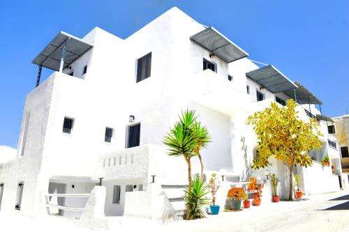 www.naxosenjoyapartments.gr