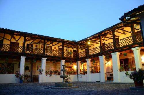 www.haciendasanisidro.com