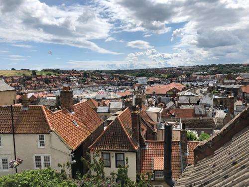 www.littleangelwhitby.co.uk