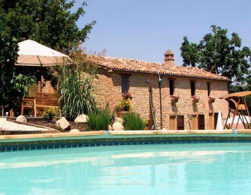 www.thehideaway.eu