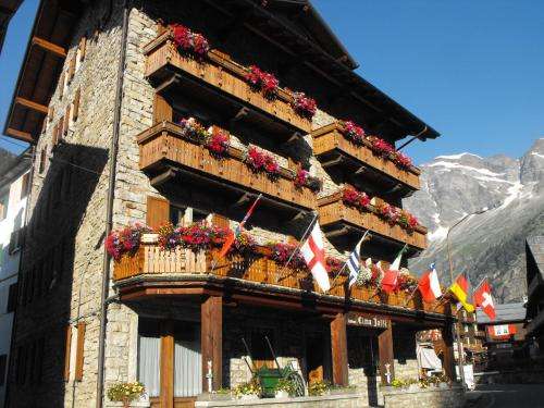 www.residencecimajazzi.it