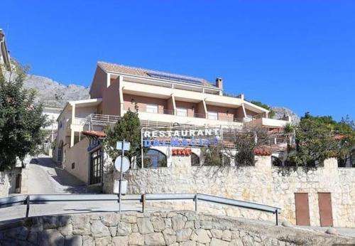 www.pansion-dalmacija.com