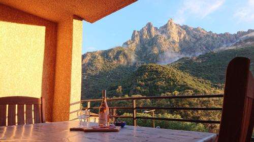 www.residence-hotel-abarcella.fr