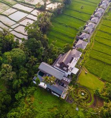 www.kaamalaresort.com