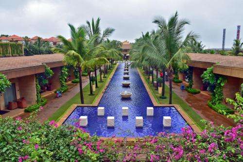 www.dellaresorts.com