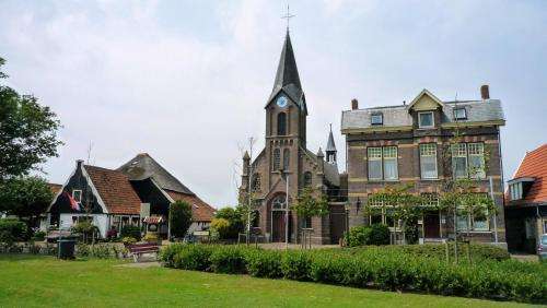 www.pastoriestellamarie.nl