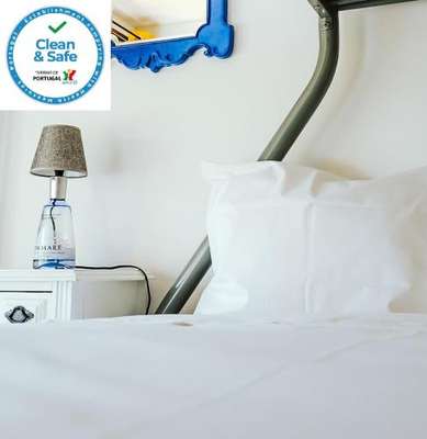 www.helpyourselfhostels.com