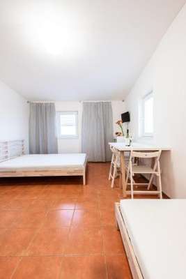 www.guesthouseslavia.cz