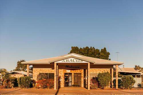 www.abacusmotelmtisa.com.au