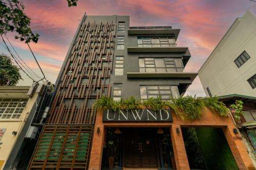 www.unwndluxhostel.com