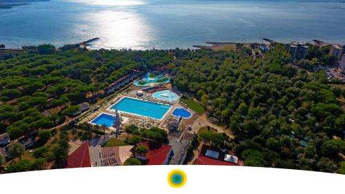 www.marinajuliacampingvillage.com