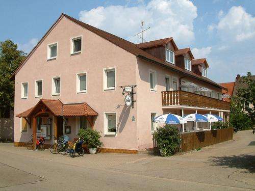www.landgasthaus-moenchshof.de