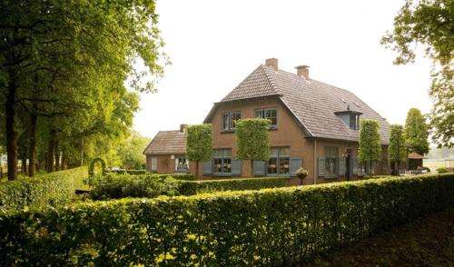 www.bedenbreakfast-debuxushoeve.nl