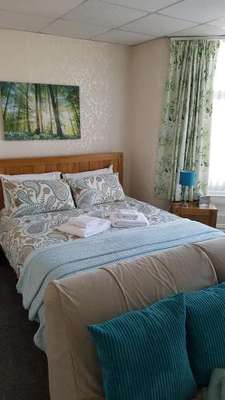www.newbondhotelblackpool.co.uk
