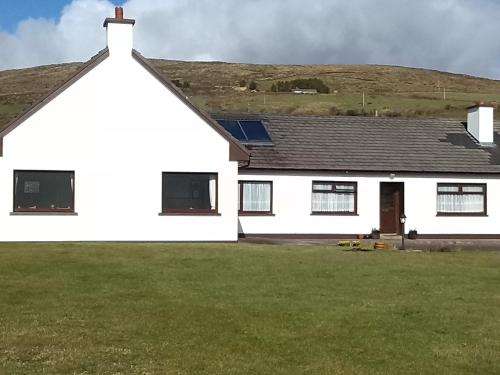 www.curranelodge.ie