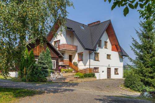 www.wisniowygaj.pl