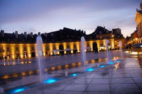www.hotel-montchapet.com