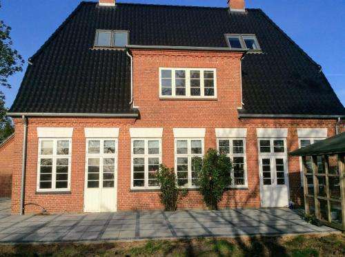 www.bedandkitchensejerslev.com