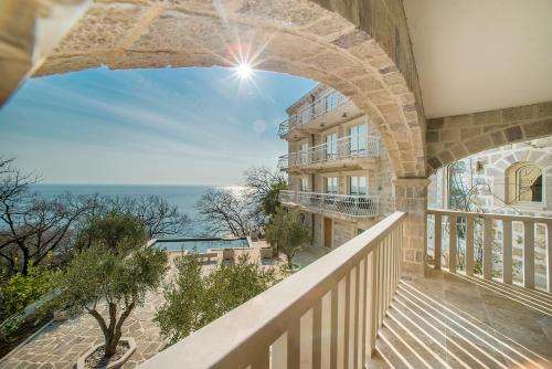 www.oliveresort.me