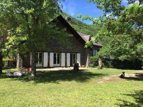 www.lapetiteauberge-lozere.com