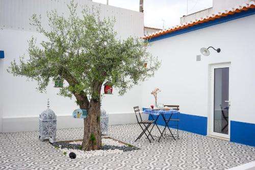 www.mariasguesthousebeja.pt