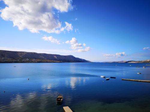 www.rooms-paro.hr