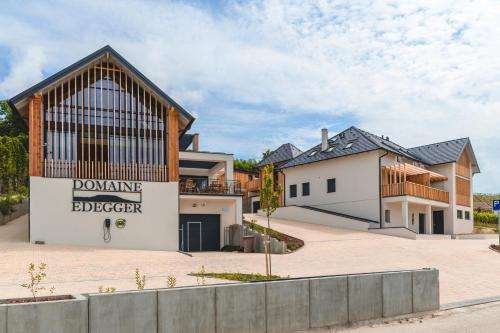 www.domaine-edegger.com