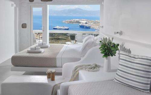 www.crystalsuitesmykonos.com