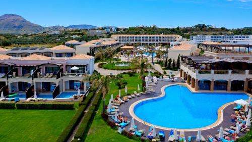 www.mythosbeachresort.com