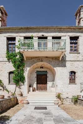 www.paeoniasuites.gr