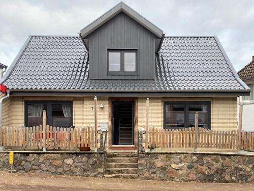 www.holsteinisches-haus-burg.de