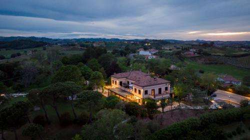 www.relaisvillamargherita.it