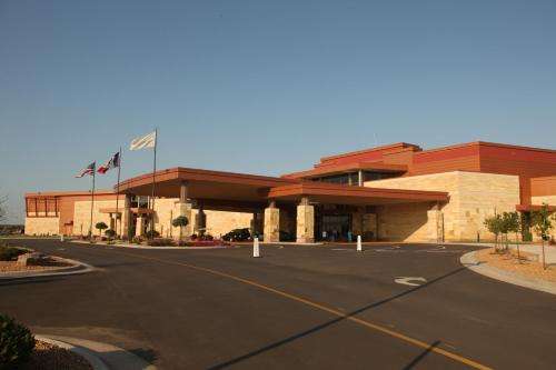 www.grandfallscasinoresort.com